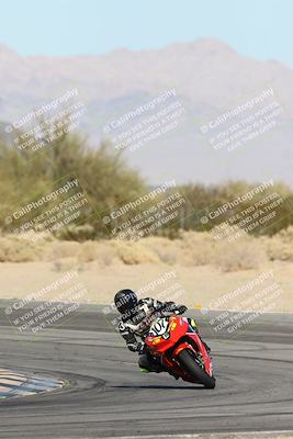 media/Dec-07-2025-CVMA (Sun) [[3e7d2de5dc]]/Race 9-Formula UL Shootout/